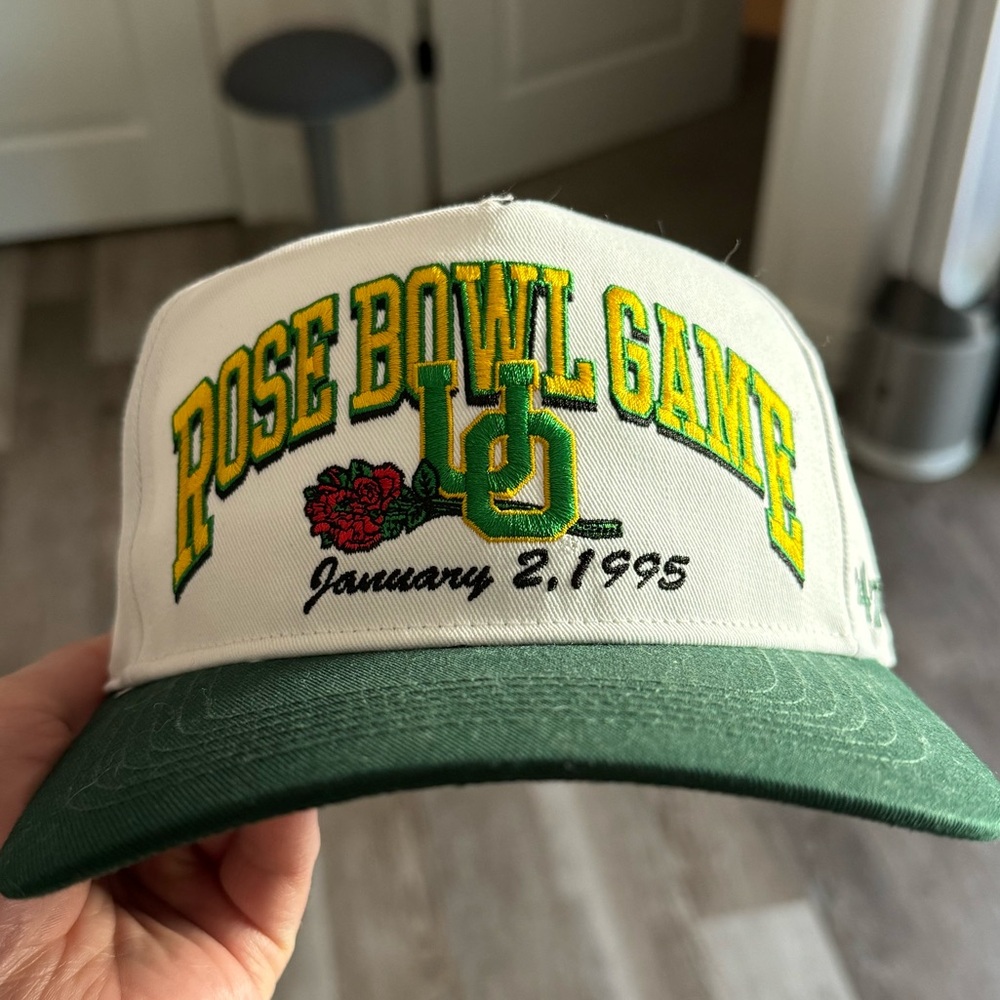 Rose bowl hat